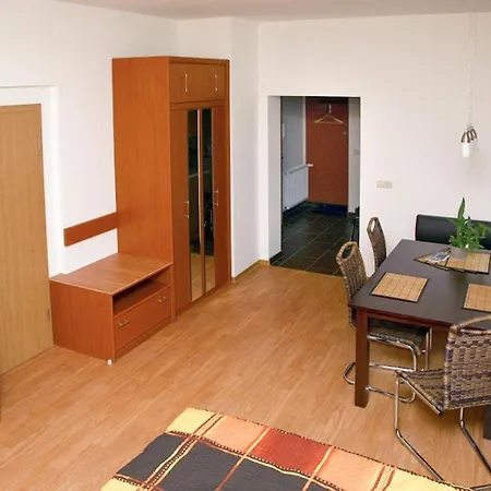 Numero1-pension Und Cafe 3*