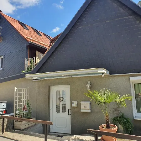 Numero1-pension Und Cafe ゲストハウス リューベラント