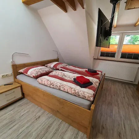 Numero1-pension Und Cafe Guest house *