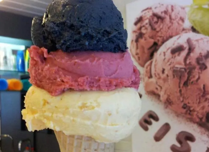 Numero1-pension Und Cafe ゲストハウス