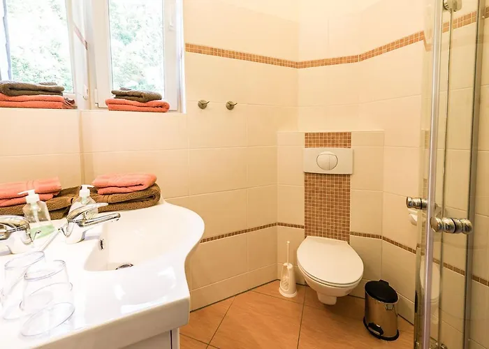 Numero1-pension Und Cafe ゲストハウス