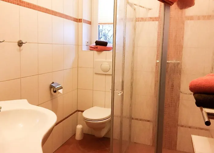 ゲストハウス Numero1-pension Und Cafe