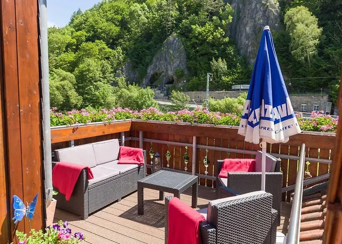 Numero1-pension Und Cafe