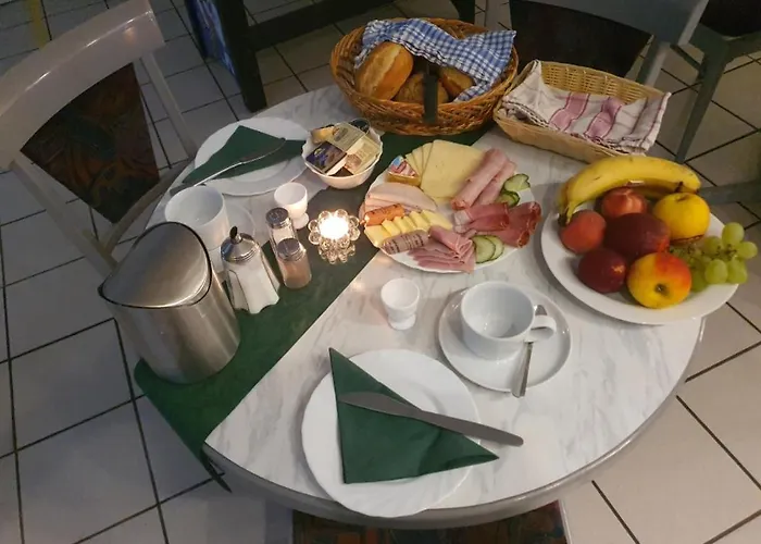 ゲストハウス Numero1-pension Und Cafe リューベラント