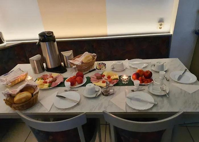 Numero1-pension Und Cafe リューベラント